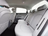 Kia-Optima_Plug-In_Hybrid 5.jpg